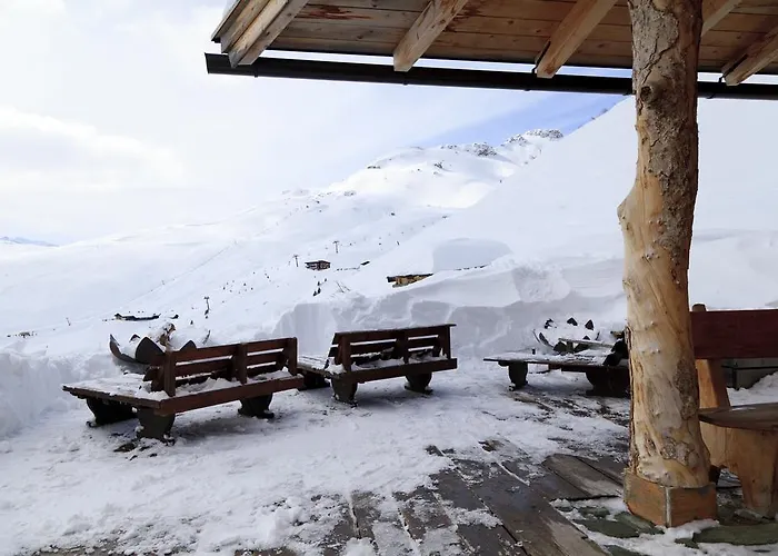 Hostel Hofgasteinerhaus *